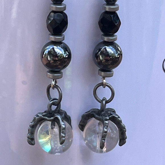 Hand crafted Dragon claw hematite earrings - Picture 8 of 12